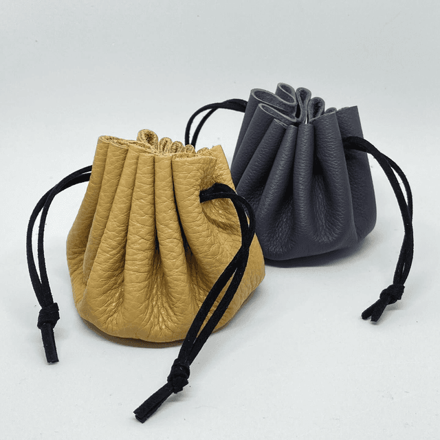 Bourse en cuir